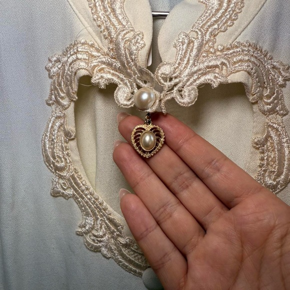 Vintage Made in USA Ivory Short Sleeve Button-Up Dress - Picture 3 of 7